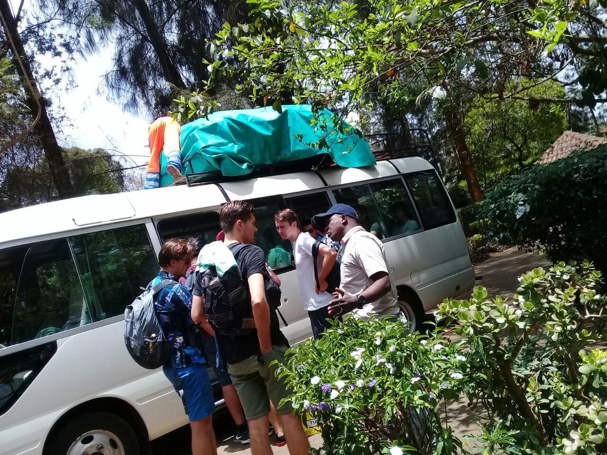 Хостел Milimani Backpackers Найробі Екстер'єр фото